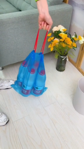 Kantong Plastik Sampah Roll Ukuran 45x50Cm Dengan Tali Pengikat tali Isi 15 Lembar Tanpa tali isi 20