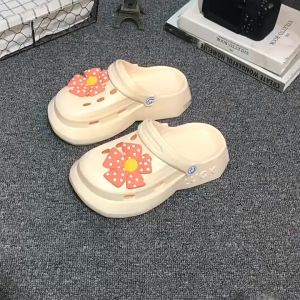 Lucky Cloud 🔥รองเท้าแตะผู้หญิง สีน้ำเงิน ปริมาณ 60ml จัดส่งจากซออร์เซ็นด์ สำหรับผู้หญิง รักษาความงาม ความงามที่กล่าวมา และเส้นเลือดผิว