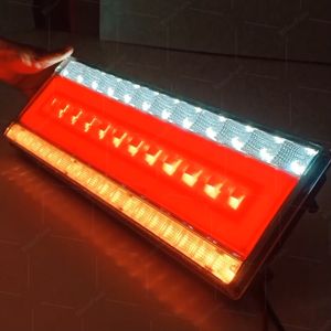 ไฟท้าย LED 24V รถบรรทุก 33CM รูปแบบแผ่น ไฟสัญญาณ (ไฟเลี้ยว ไฟเบรค ไฟหรี่ ไฟถอย) และเป็นไฟท้ายเหลี่ยม (Snowflag33c)