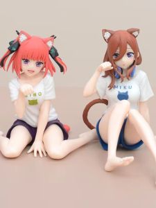 Five-Point Flower Wedding Bride Zhongye ERAI Hand-Made Cat Two-Dimensional Animation Model Gift Decoration Car