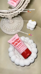 Scora bright me up sunscren SPF 40PA++++ 40ML