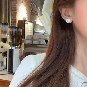 READY STOCK-Geometric Full Diamond Pearl Earrings S925银针韩国几何满钻珍珠耳环新款潮简约时尚轻奢耳钉耳饰