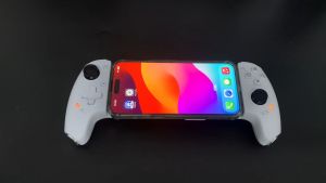 Gamwing Max Retractable Expansion Mobile Game Controller with Hall Effect Joystick and Triggers for Android iOS Switch