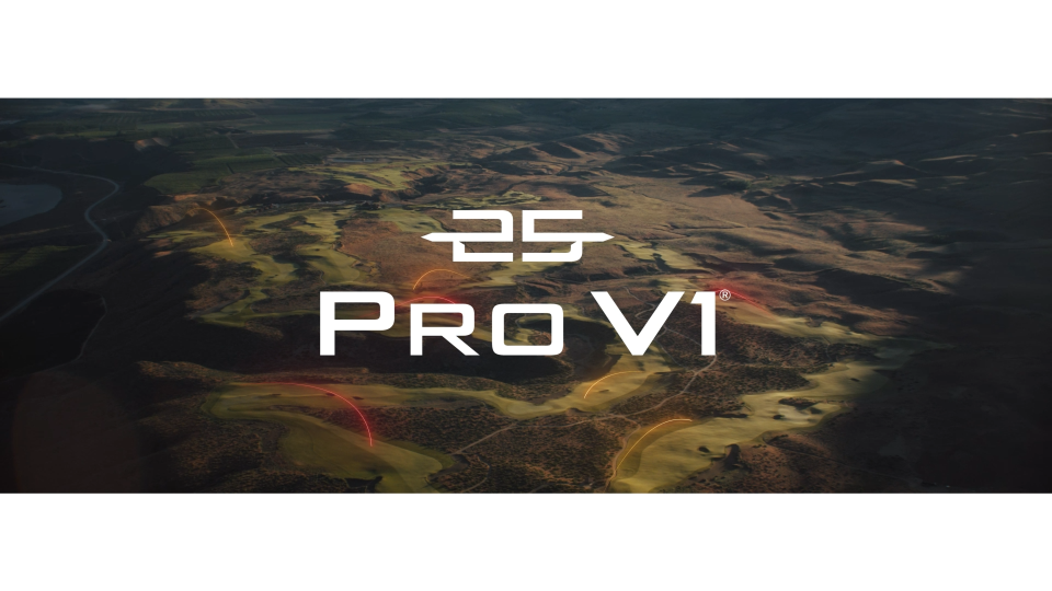 2025 Titleist Pro V1® Golf Balls Enhanced Alignment