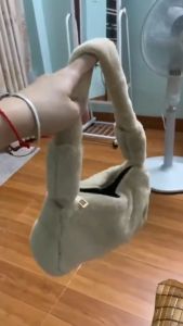 Túi Kẹp Nách Lông Màu Trơn Korea Style - 100style