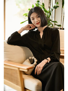 French Elegant Design Wooden Ear V-Neck Dress