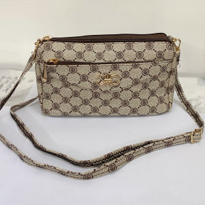 Womens Crossbody Bag Soft Leather Single Shoulder Shopping Bag Mobile Phone Bag Medium Age Mom Bag Fashionable Square Shape