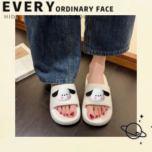 BBPShop เสื้อผ้านอนุมัติ 🐻‍❄️ รองเท้าแท้ทาง รองเท้าลำลอง ตัวการ์ตูนน่ารัก กลางแจ้ง สีพาสเทลสุดน่ารัก ไม่ควรพลาดอย่างยิ่ง