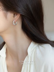 Sparkling Silver Silver Ear Clip Women French style Niche Design Cold Style Earrings High-Grade Earrings