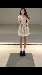 Casual Floral Korean Dress for Women Summer Fashion Bow Red Ribbon Square Neck Cinching Waist To Show Off Thinness Dress