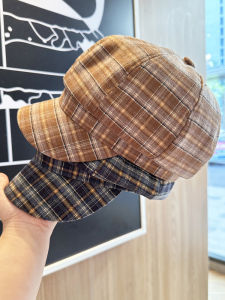 Retro Japanese Plaid Octagonal Womens Hat Winter Warm Versatile Painter Cap Face Slimming Beret Wide Brim Casual Style