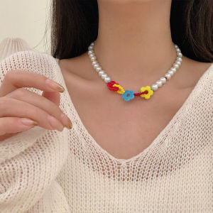 Dopamine Colorful Flower Pearl Necklace Women Sweet Cute Beaded Clavicle Chain High-End Sensation Light Luxury Niche Neck Chain