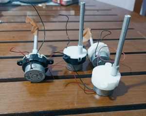 dinamo gearbox 5-12Vdc 48rpm