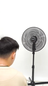 Kipas Angin Miyako KAS 1606 X – Stand Fan 16 Inch Kuat Hemat Listrik Awet Biasa diatur ketinggian - KP