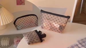 SEA JJTกระเป๋าเครื่องสำอางตาข่ายสไตล์ Ins ขนาดใหญ่ พกพาสะดวก