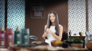 Dầu gội dược liệu NGUYÊN XUÂN giúp sạch gàu hết ngứa và dưỡng tóc giảm gãy rụng hiệu quả Dầu Gội Chuyên Biệt Cho Tóc Dầu Gội Bảo Vệ Màu Tóc - Lazada