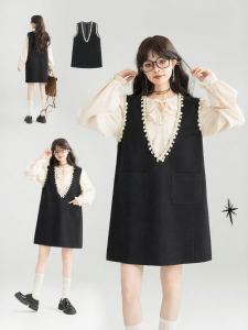 KEIKO | Deep V Black Dress with Ribbon Decoration Loose and Slimming