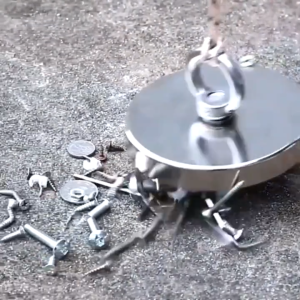 TUKUO Magnet Neodymium 20 MM Beban Maksimal 9 KG – Strong Magnet Neodymium Gantungan Hook Diameter 20 MM Magnet Mini Serbaguna Super Kuat