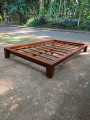 Dipan Frame Bed Divan Kasur Dipan Minimalis Frame Tempat Tidur Knock Down Tanpa Baut Mudah Bongkar Pasang Full Kayu Berkualitas Warna by Request. 