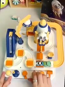 Đồ Chơi Tư Duy Thú Vị Bộ Đường Đua Vũ Trụ Điều Khiển Bằng Tay Cho Bé Quà Tặng Sinh Nhật Ý Nghĩa