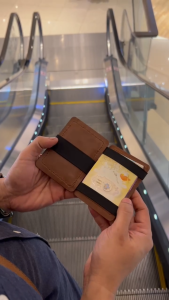 Hunter Leather Brown Black Slim Magic Garterized Wallets