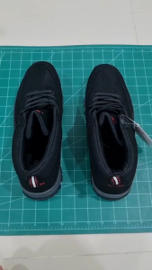 CSB รุ่น SL97070 รองเท้าผ้าใบหุ้มข้อผู้ชาย Size EU 43/USA 8.5 สินค้าใหม่