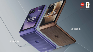 【New】Motorola Razr 70 Ultra Foldable Phone | Snapdragon 8 Elite | Ultra-large 4-inch 165Hz ecosystem outer screen 6.96" 1.5K LTPO inner AMOLED/ 5000mAh 68W Fast Charging Foldable phone | Motorola Razr Phone