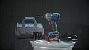 Dong Cheng 20Vmax Cordless Brushless Impact Wrench 488N.m 12.7mm (1/2") DCPB488EK DCPB488Z DCPB488