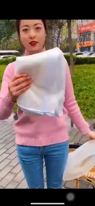 Áo mưa măng tô trong suốt cao cấp có kính chắn – thiết kế thời trang che phủ toàn thân tiện dụng