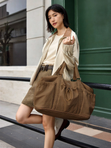 AJI | Lightweight Large Capacity Travel Bag
