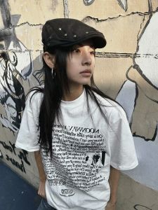 Casual Rivets Painwork Hat for Couples Retro Y2K Thin Baseball Cap with Short Eaves Suitable for All Seasons