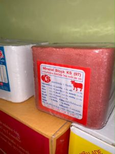 ก้อนละ 5 กิโล เกลือแร่วัว แพะ แกะ ม้า สัตว์เท้า 4 ก้อน คละสี ยกลังกับ มากของคลาสี อย่างไรก็ตาม ผลกระทบต่อสุขภาพ และเป้าหมาย