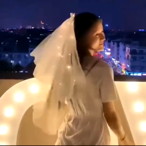 LED Luminous Bridal Veil Hairpins Children girl Princess Bride Wedding Bowknot Ribbon Hairclip 发光蕾丝蝴蝶结珍珠头纱新娘婚纱头饰