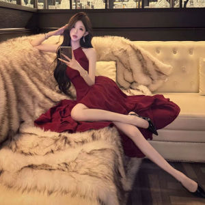 Elegant Red Dress Slimming Waist Maxi Skirt Beautiful Summer Fashion Lady Style Midi Dress Shoulder Bared Sleeveless A-Line Skirt