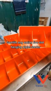 Viddavet Plastic Piglet Trough Five Slots Pig Feeding trough piglet feeder automatic feeder for piglet pvc piglet feeder