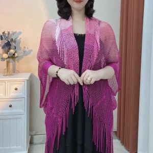 New Arrival Gradient Color All-Matching Elegant Temperamental Tassels Cut Out Summer Sun Protection Shawl Travel Photography Variety Shawl Explosion