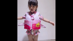 SeaTots ชุดว่ายน้ำเด็ก เสื้อชูชีพว่ายน้ำสำหรับเด็กการ์ตูนสัตว์พิมพ์เสื้อชูชีพ ชูชีพเด็ก เสื้อชูชีพว่ายน้ํา พร้อมหัวเข็มขัดล็อค ลอยน้ำได้ สำหรับเด็กชายและเด็กหญิง เสื้อชูชีพสําหรับ 1–9 ปี