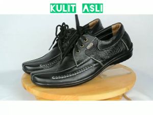 Sepatu Sneakers Pria Casual Kulit Formal Kerja Kantor Handmade MVD010