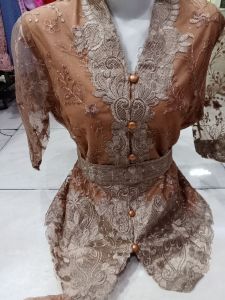 541 BAJU WANITA BLOUSE KEBAYA FULL BROKAT KANCING DEPAN WARNA NAVY HIJAU BOTOL BIRU KUNING MERAH COKLAT MAROON SIZE L 3L LD 100 115 IKAT PINGGANG BISA DILEPAS BAJU KEBAYA KARTINI BROKAT KEBAYA MODERN KEBAYA PESTA KEBAYA WISUDA KEBAYA BORDIR