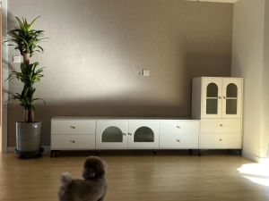 ชั้นวางทีวี ตู้วางทีวีพร้อมตู้ข้าง ชุดเฟอร์นิเจอร์ห้องนั่งเล่น ตู้วางทีวีประตูกระจก ขนาด 180 ซม ขาวน้ำนม (รับประกันคุณภาพสูง)