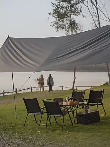 TrailTop Kursi Lipat Kermit Kursi Pantai Lipat Dengan Gagang Kayu Kursi Camping Beban 150kg