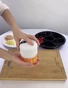 ⚡️LIKE BUG⚡️Mini Blender Garlic Chopper Electric Food Chopper Portable Blender Meat Grinder Pengisar Serbaguna 250ml