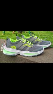 SEPATU KASUAL PRIA WANITA TRENDY Men women sepatu running keren 2024 terbaru qualitas import