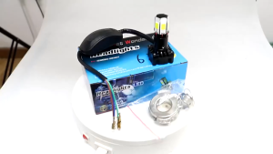 【Delivery 24 hours】Universal 40W Motorcycle Headlight With Parklight White Alloy Material Waterproof  6-sided motorcycle lights