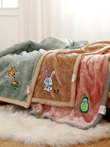 Embroidered Blanket Coral Fleece Flannel Office Nap Small Blanket Air Conditioned Polyester Fiber Modern Simple Style Warmth Heating