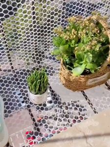 Easy Installation 50cm X 100cm Pet Protection Net Baby Plastic Mesh Balcony Stair Fence Protective Netnylon cable tie