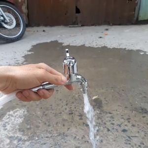 Vòi vườn vòi hồ chất liệu hợp kim thép không rỉ mạ crom