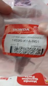 Lifter Tonjokan Keteng Otomatis Stut Kamprat Lifter Assy Tensioner BeAT & BeAT Street K1A (2020 - Sekarang) Original Honda