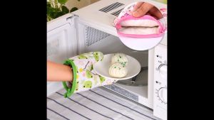 BIBLIO Cotton Gloves Microwave Heat Resistant Thickened High Temperature Baking Anti-slip Mittens Single Gloves 1pc（Color Random ）