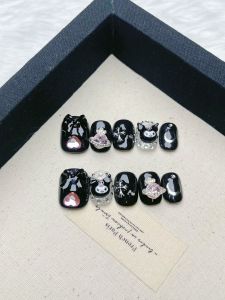 เล็บประดับหัวใจโกธุร์สั้นทำมือสุดน่ารัก สีเทาอ่อน ชิ้นส่วนเล็บประดับสำหรับใส่เล็บแบบสวม ผลิตจากจีนแผ่นดินใหญ่